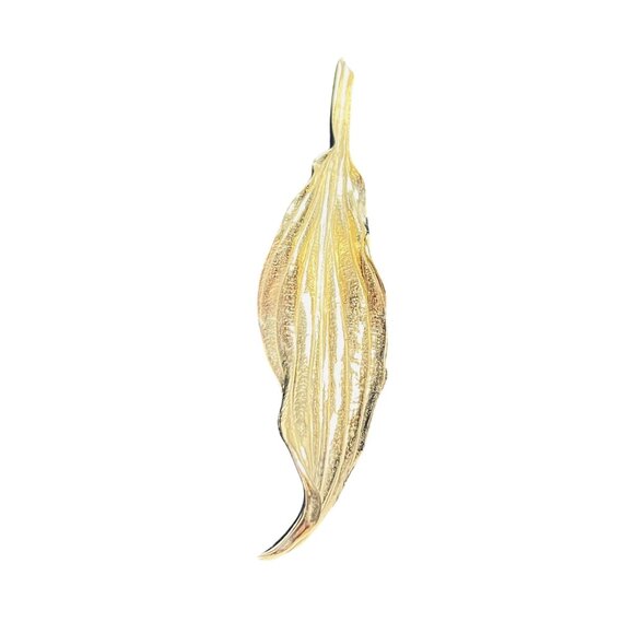 Vintage Trifari Gold Tone Leaf Brooch (6069) - Picture 2 of 8